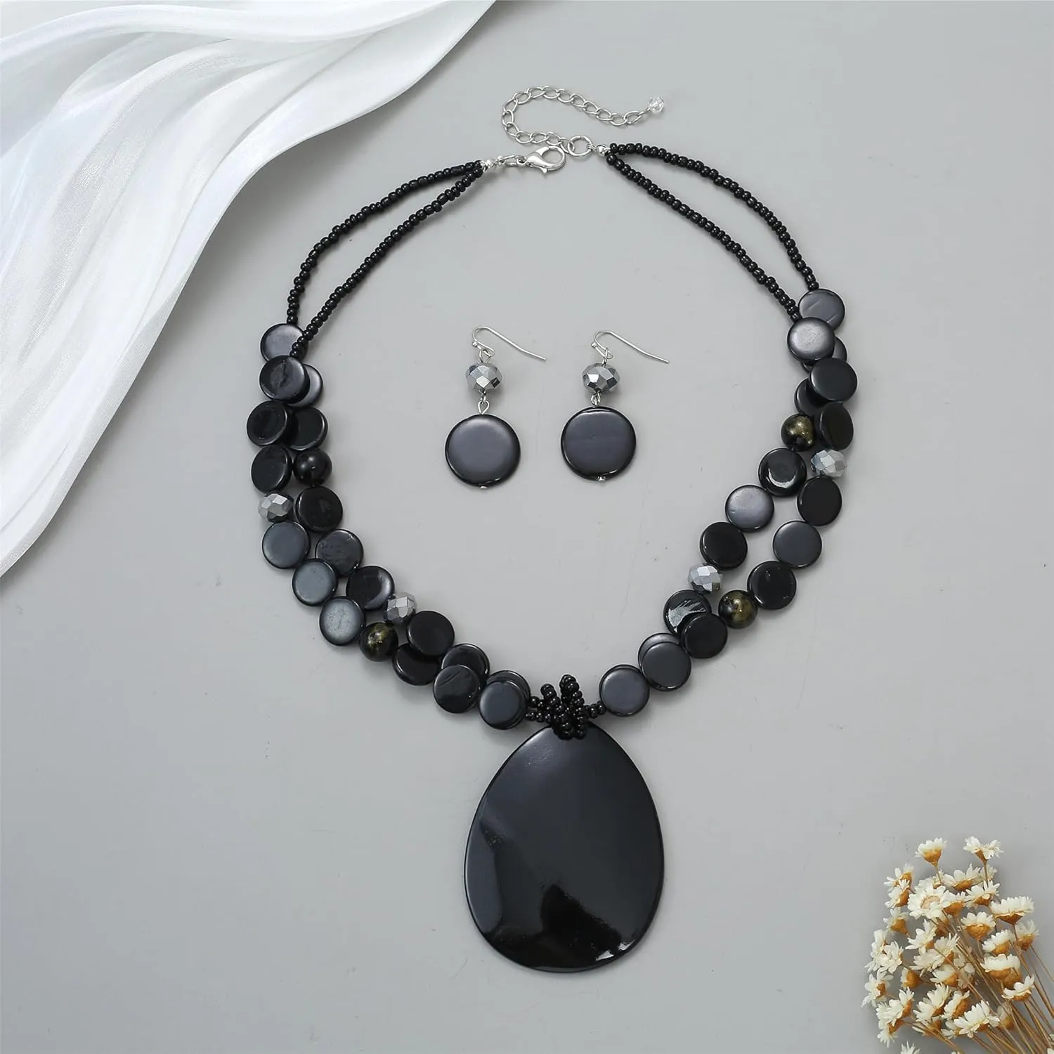 Big Teardrop Pendant Necklaces for Women Colorful Beaded Necklaces Statement Set for Holiday.