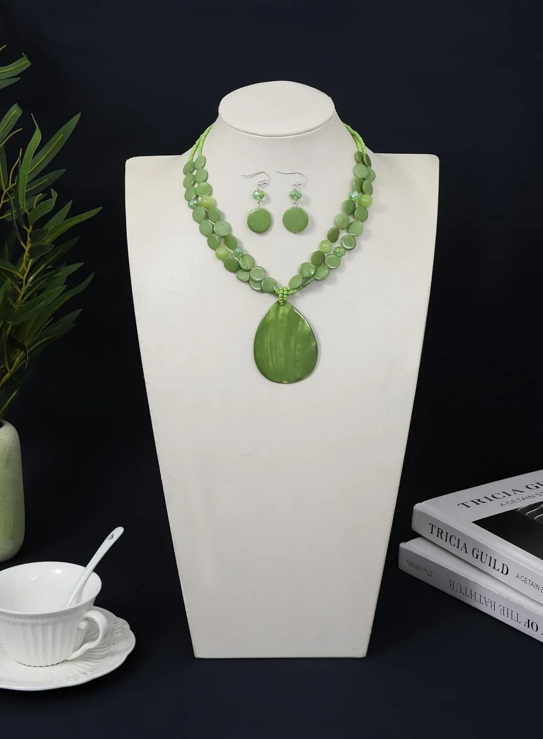 Big Teardrop Pendant Necklaces for Women Colorful Beaded Necklaces Statement Set for Holiday.