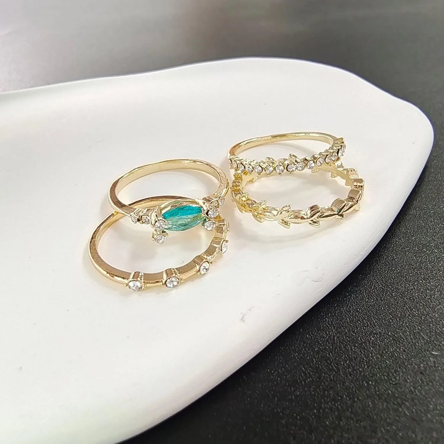 CSIYANJRY99 Stackable Gold Rings for Women Non Tarnish 14K Gold Plated Dainty Cubic Zirconia Rings Fashion Aesthetic Cute Rings for Women