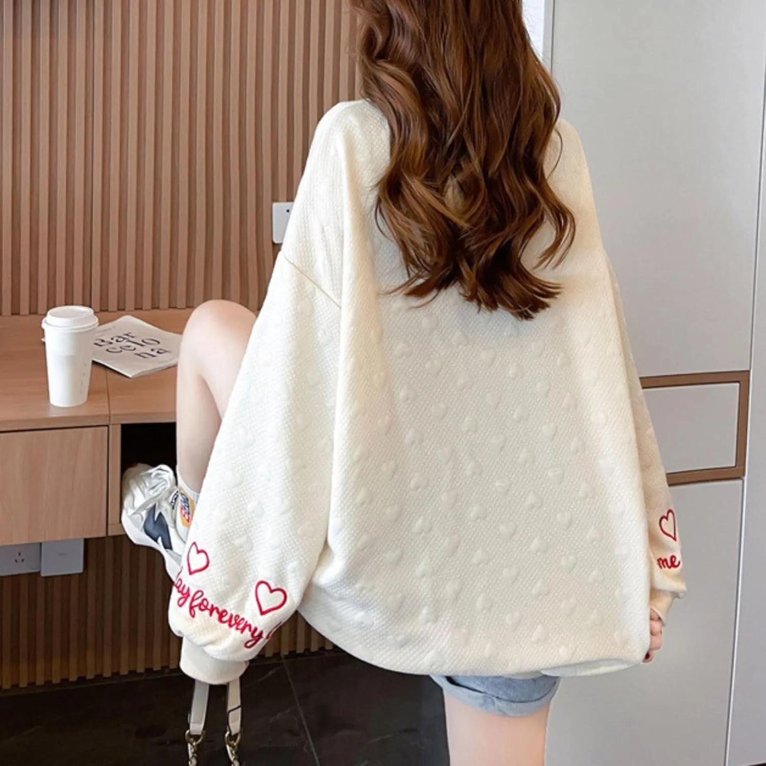 FindThy Womens Oversized Heart Print Pullover Long Sleeve Crew Neck Waffle Knitted Sweatshirt Pullovers