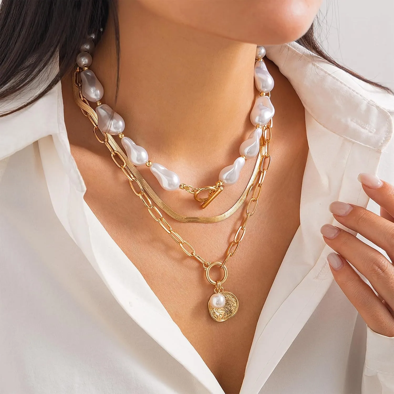 Gold Pearl Necklace for Women Gold Layered Necklaces Chunky Statement Stackable Necklaces Trendy Necklaces for Women 2025