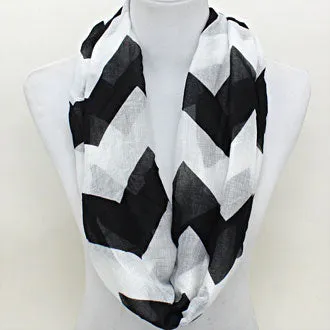 iLLASPARKZ Chevron Print Polyester Infinity Spring Scarf