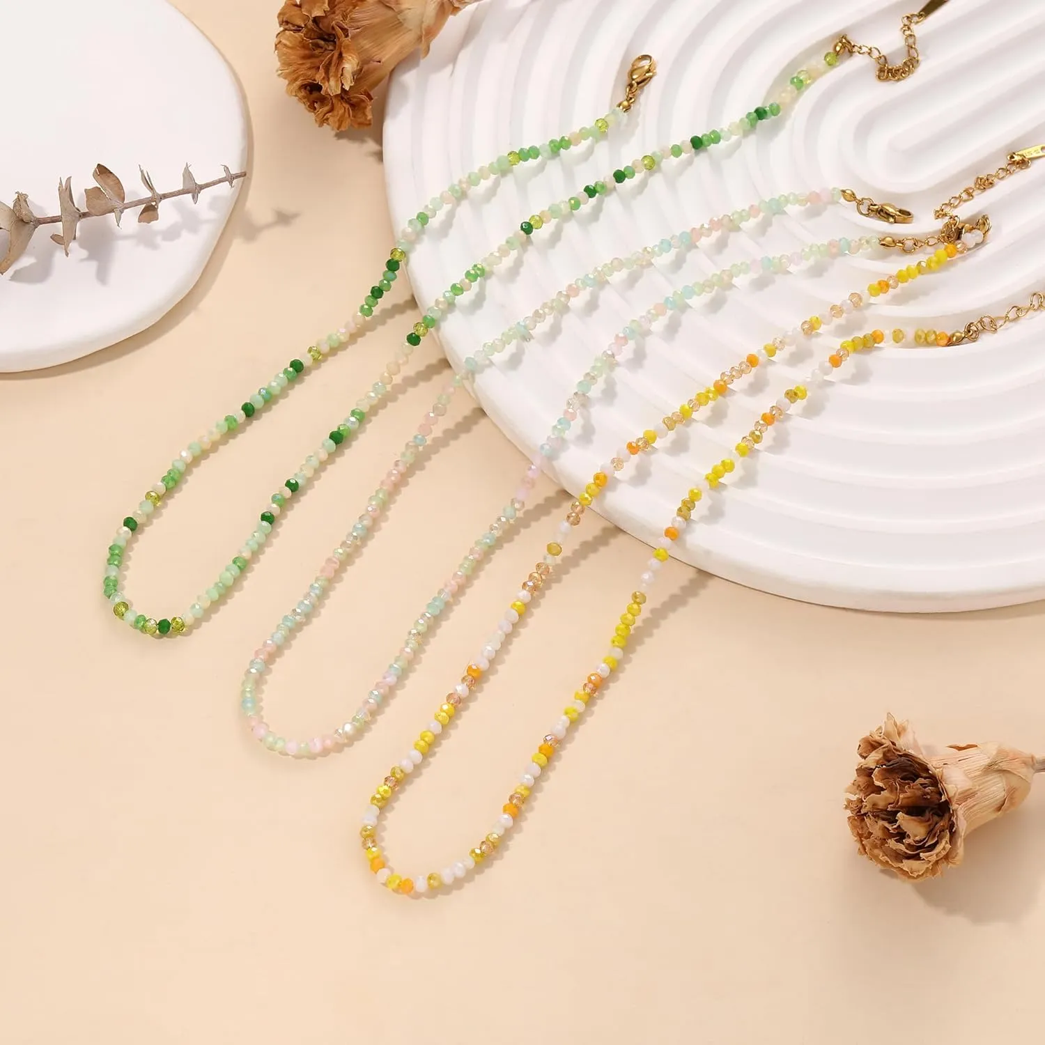 JSJOY Tiny Crystal Beaded Choker Necklaces for Women Colorful Beaded Necklace Dainty Choker Necklaces Simple Boho Jewelry Gifts for Teens Handmade Bead Necklaces Gifts