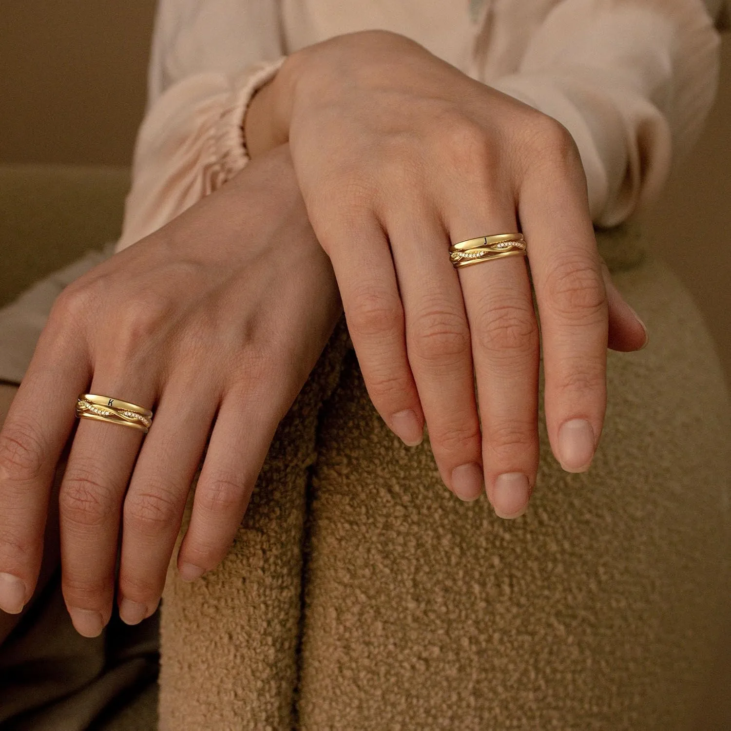JSJOY Valentines Day Gifts for Her Initial Rings for Women Non Tarnish Signet Ring Set Stackable Letter A-Z Rings Dainty Gold Twisted Engagement Rings Birthday Wedding Gifts