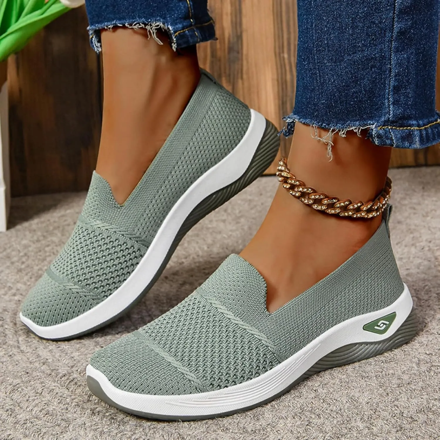 Mmoneyake Women's Woven Orthopedic Breathable Soft Shoes Diabetic Foam Walking Shoes Mesh Knitted Woven Low Top Walking Shoe Slip-On Indoor Outdoor Casual Sneakers