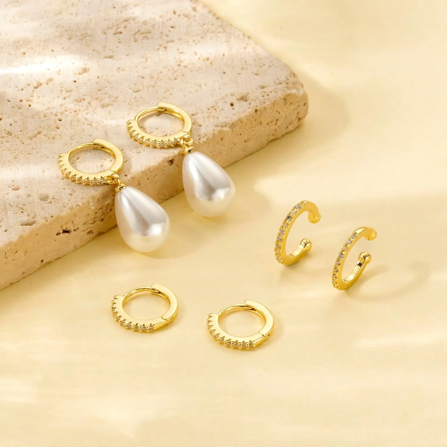 Pearl Earrings for Women, Trendy Pearl Ear Cuff Earring Set 14K Gold Plated Hypoallergenic Cartilage Earrings Small Gold Drop Hoop Huggie Earrings Diamond Stud Earrings Piercing Jewelry Gift