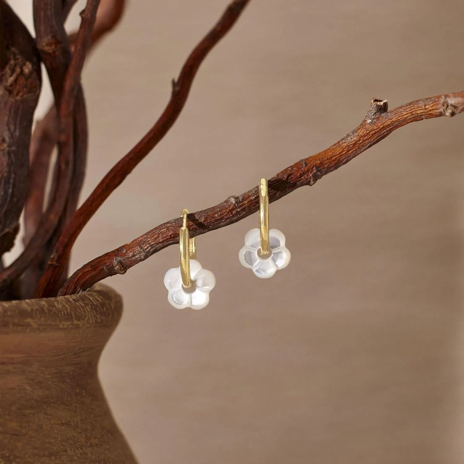 Pearl Flower Drop Huggie Earrings For Women Dangle Minimalist 14K Gold Plated Statement Wedding Brides Hoop Earring Dainty Jewelry Gifts