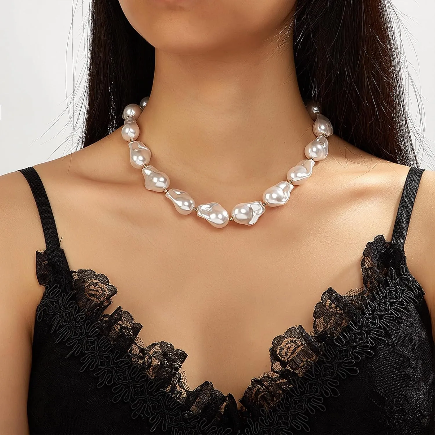 Pearl Necklaces for Women Baroque Chunky Pearl Necklaces Dainty Pearl Dangle Necklaces Vintage Pearl Charm Choker Necklaces Birthday Wedding Jewelry