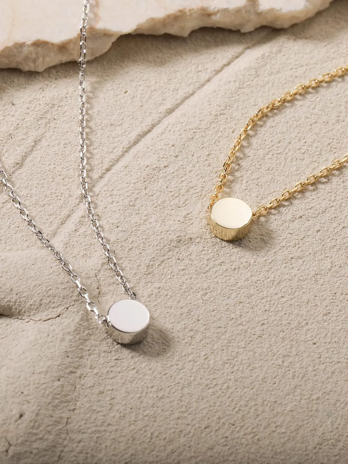 S.Leaf Sterling Silver Tiny Dot Necklace Circle Star Square Heart Necklaces for Women Dainty Necklaces for Women Simple Necklaces for Women