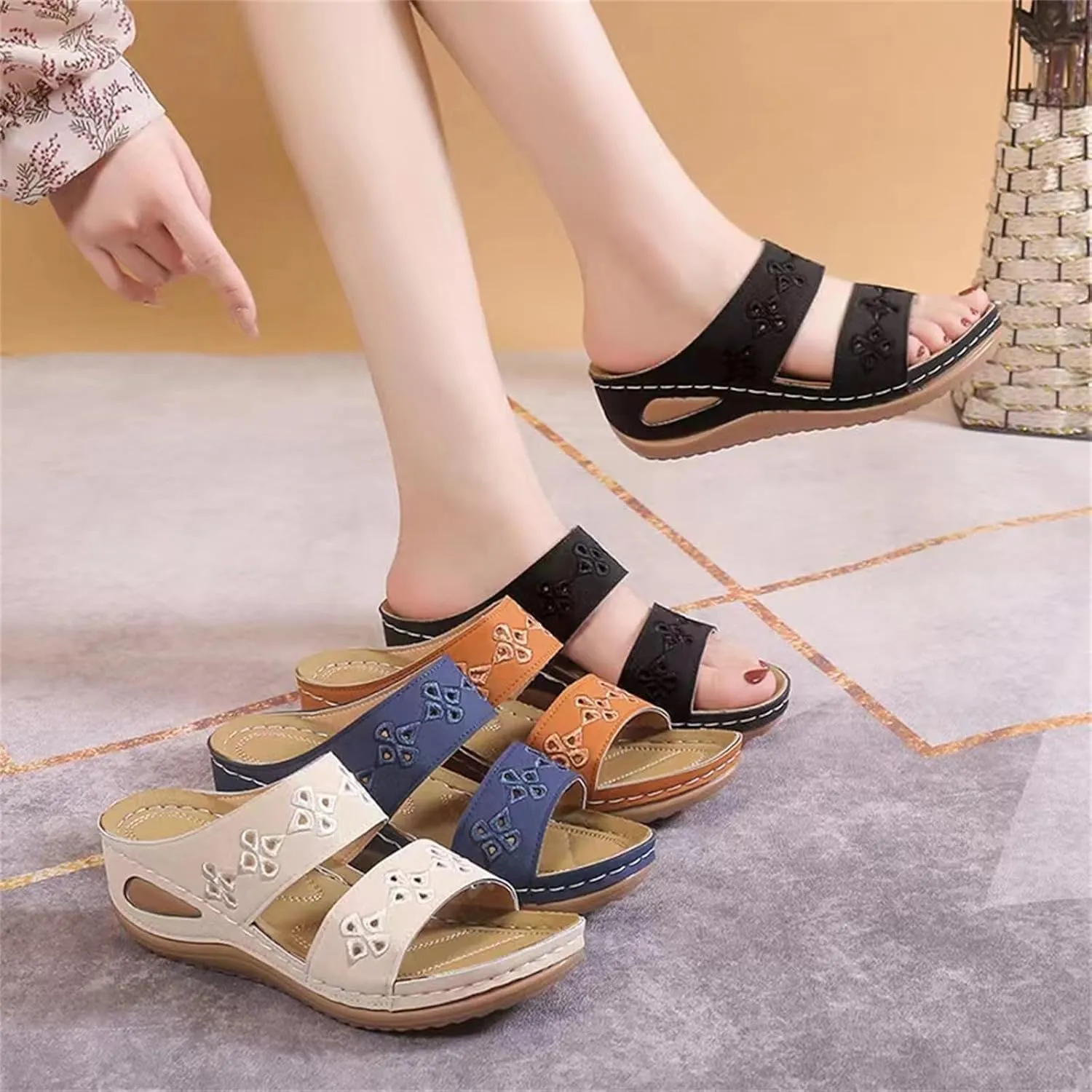 Slingback Flats for Women Square Pointed Closed Toe Low Heel Sandals Fashion Dress Elegant Casual Comfortable Lightweight Dressy Work Office Trendy Footwear Two Toned Pumps Wedding Shoes