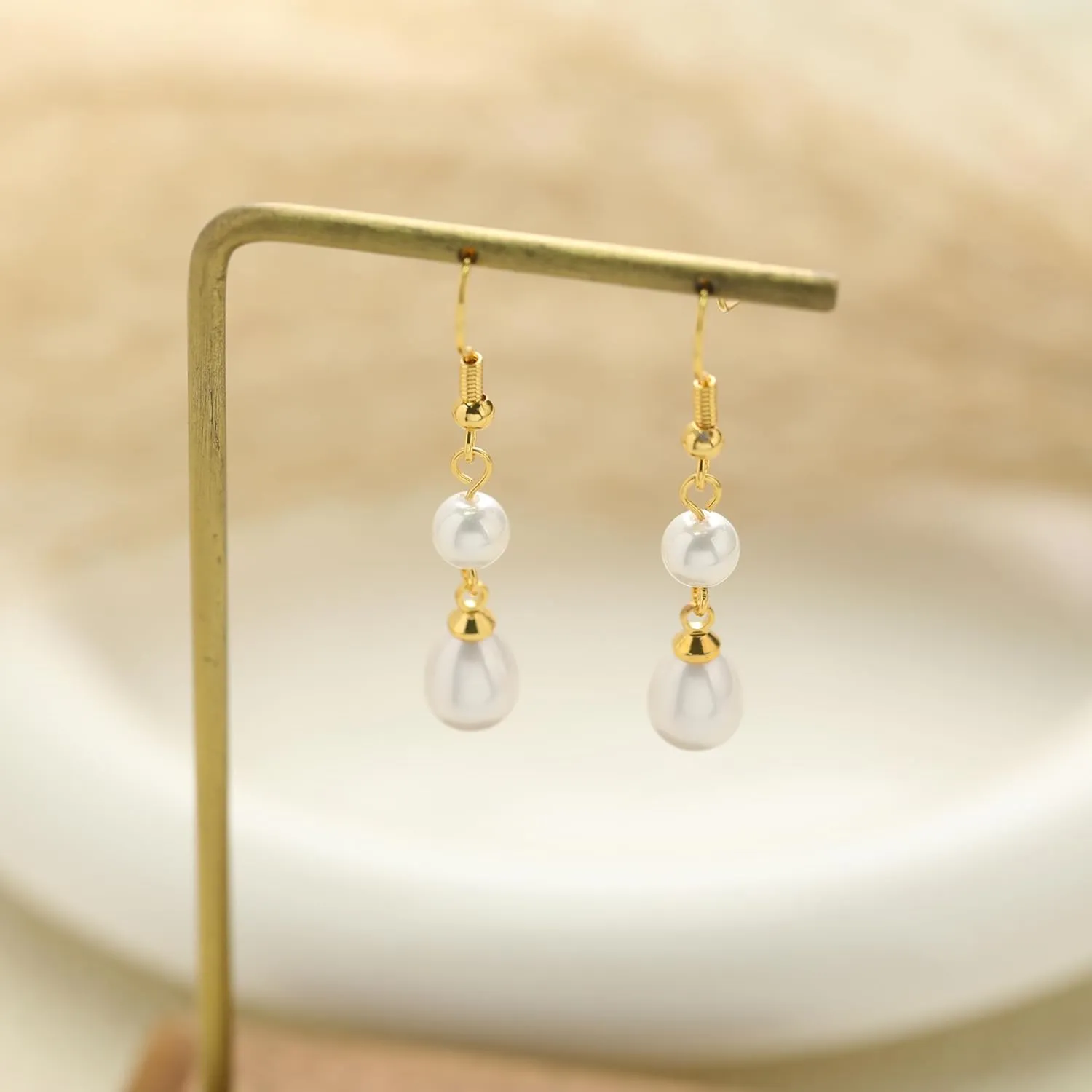 TOBENY Pearl Earrings for Women Trendy Dainty 14K Gold Plated Pearl Dangle Earrings Statement White Pearl Drop Earrings Dangling Bridal Wedding Huggie Hoop Earrings for Women Gifts Jewelry