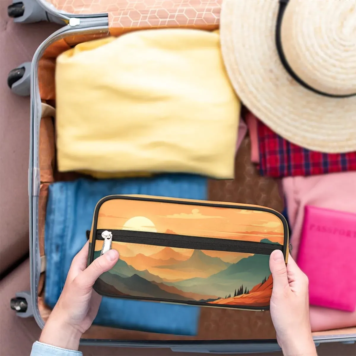 Travel Toiletry Bag for Women Men Beautiful Sunset Hanging Cosmetic Bag Waterproof Makeup Bag for Shaving Makeup Toothbrush & Travel Essentials