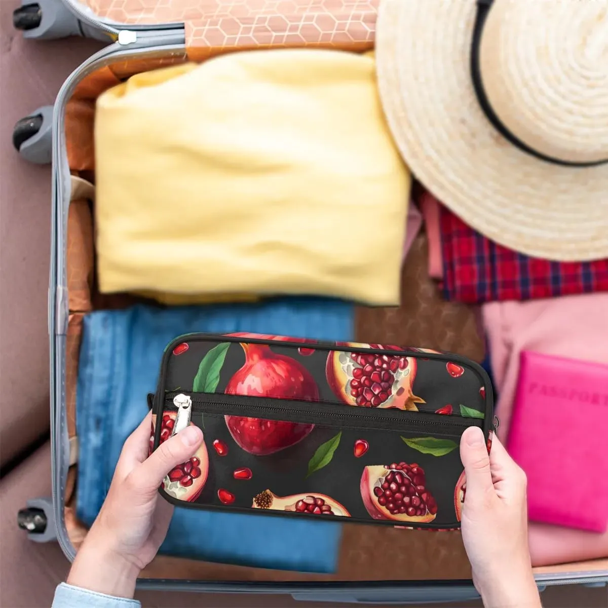 Travel Toiletry Bag for Women Men Fruit Pomegranate Hanging Cosmetic Bag Waterproof Makeup Bag for Shaving Makeup Toothbrush & Travel Essentials