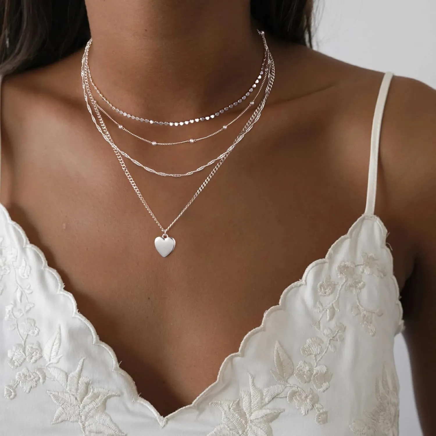 VIROMY Gold Necklace for Women 14k Gold Chain Necklaces Dainty Layered Necklaces Simple Stackable Pendant Necklaces Herringbone Cuban Paperclip Chain Gold Choker Necklaces Gold Jewelry for Women