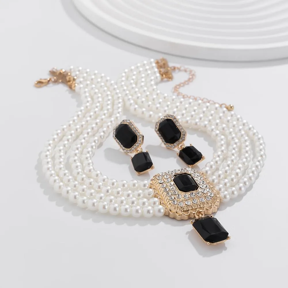 Women Boho 1920s Pearls Choker Necklaces Earrings Set Gold Silver Green Pearls Layered Choker Necklaces Black Multilayer Rhinestones Layering Necklaces for Women