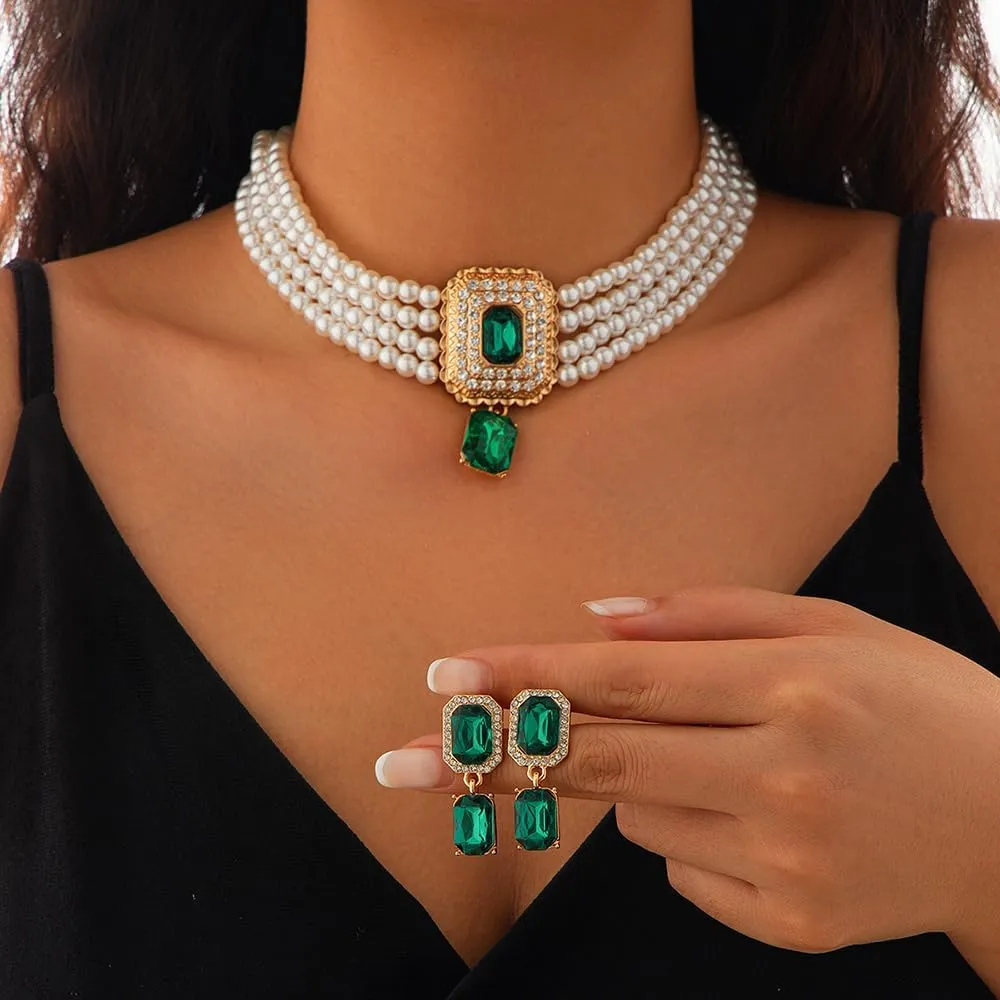 Women Boho 1920s Pearls Choker Necklaces Earrings Set Gold Silver Green Pearls Layered Choker Necklaces Black Multilayer Rhinestones Layering Necklaces for Women