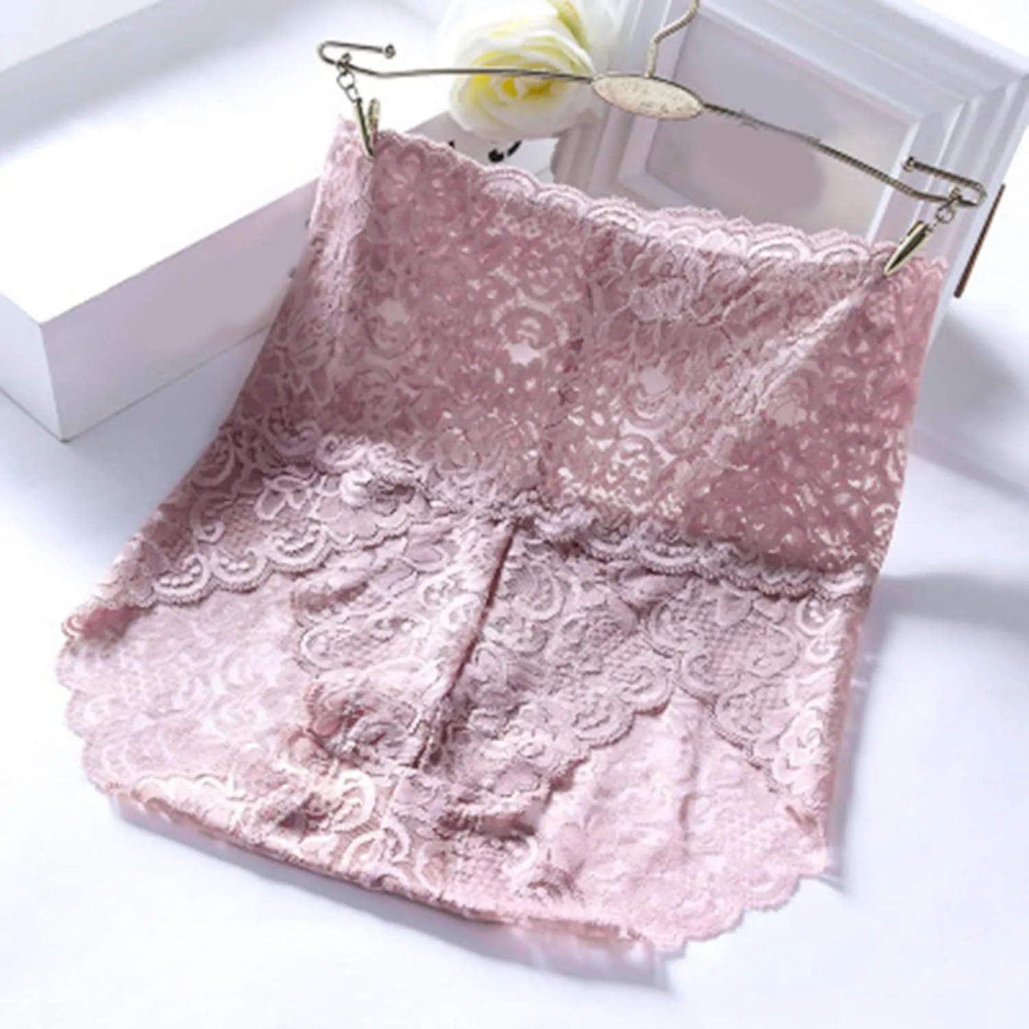 Women Lace Briefs Underwear Breathable Invisible Low Rise Seamless G-String Tangas Panties