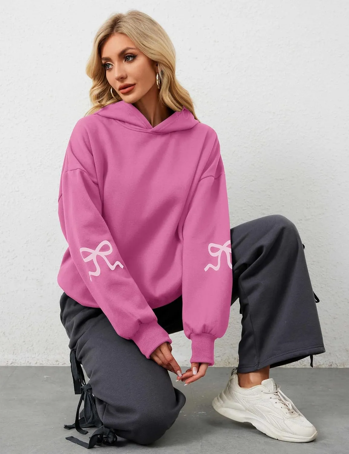 Women Pink Bow Hoodies Loose Fit Long Sleeve Graphic Preppy Hoodies Casual Y2k Cute Hoodies for Teen Girls Outfits