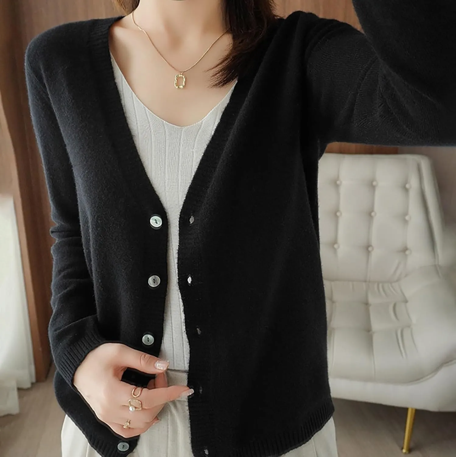 Womens 2024 Fall Fashion Cardigan Sweaters Lightweight V Neck Button Ribbed Knit Jumpers Comfy Open Front Casual Top
