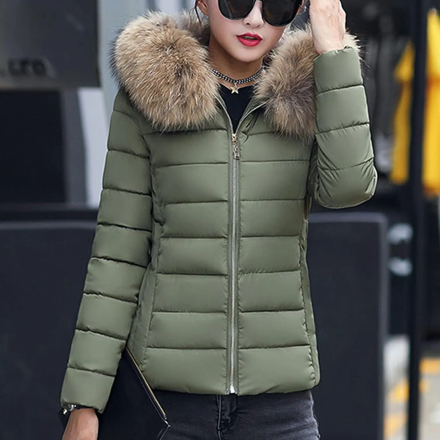 Women's Warm Cotton Padded Clothes Large Wool Collar Thick Coat Slim Cotton Padded Parkas Thickened Down Jacket