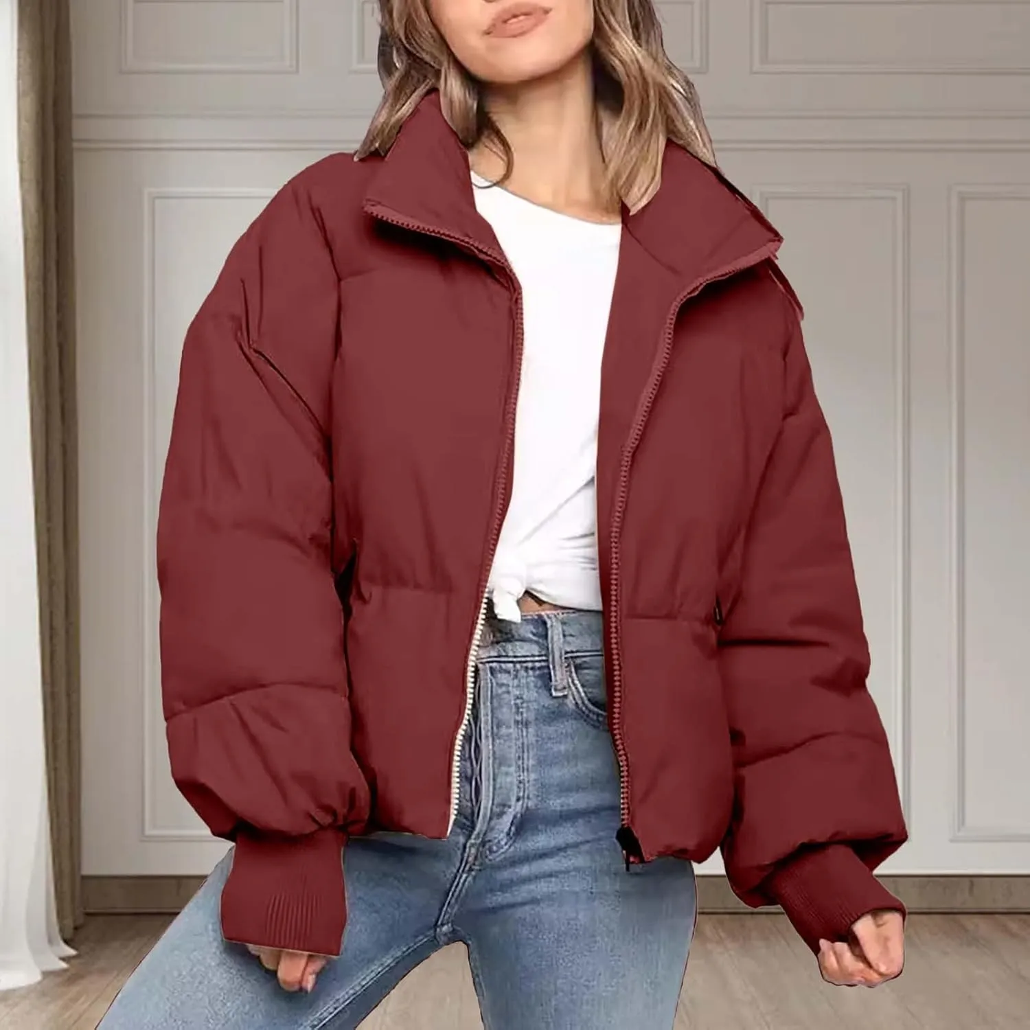 Women's Winter Cropped Puffer Jacket with Hood Waterproof Short Warm Quilted Jacket Puffy Bubble Coat Down Outerwear